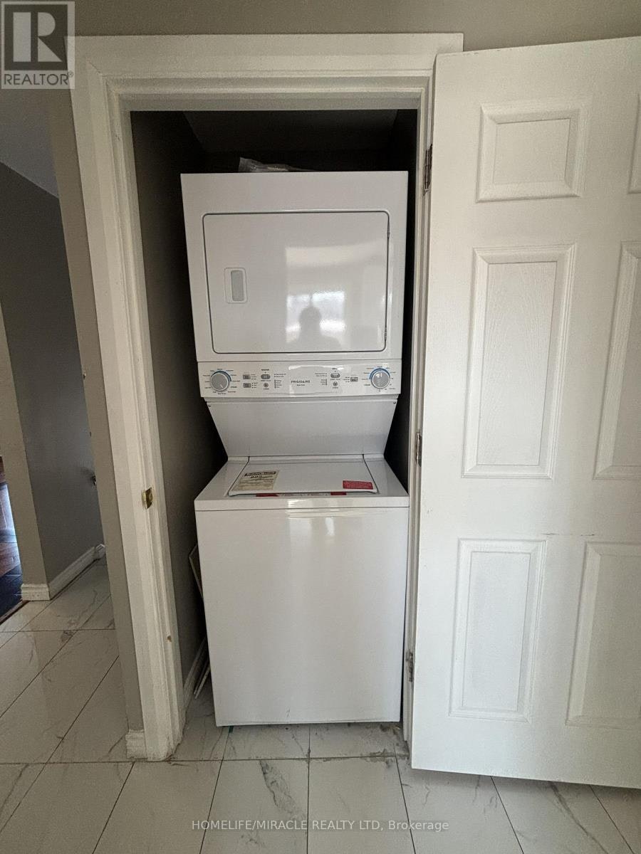 MAIN-219 Mcmurchy Avenue, Brampton, ON, L6Y 1Z2 - 14