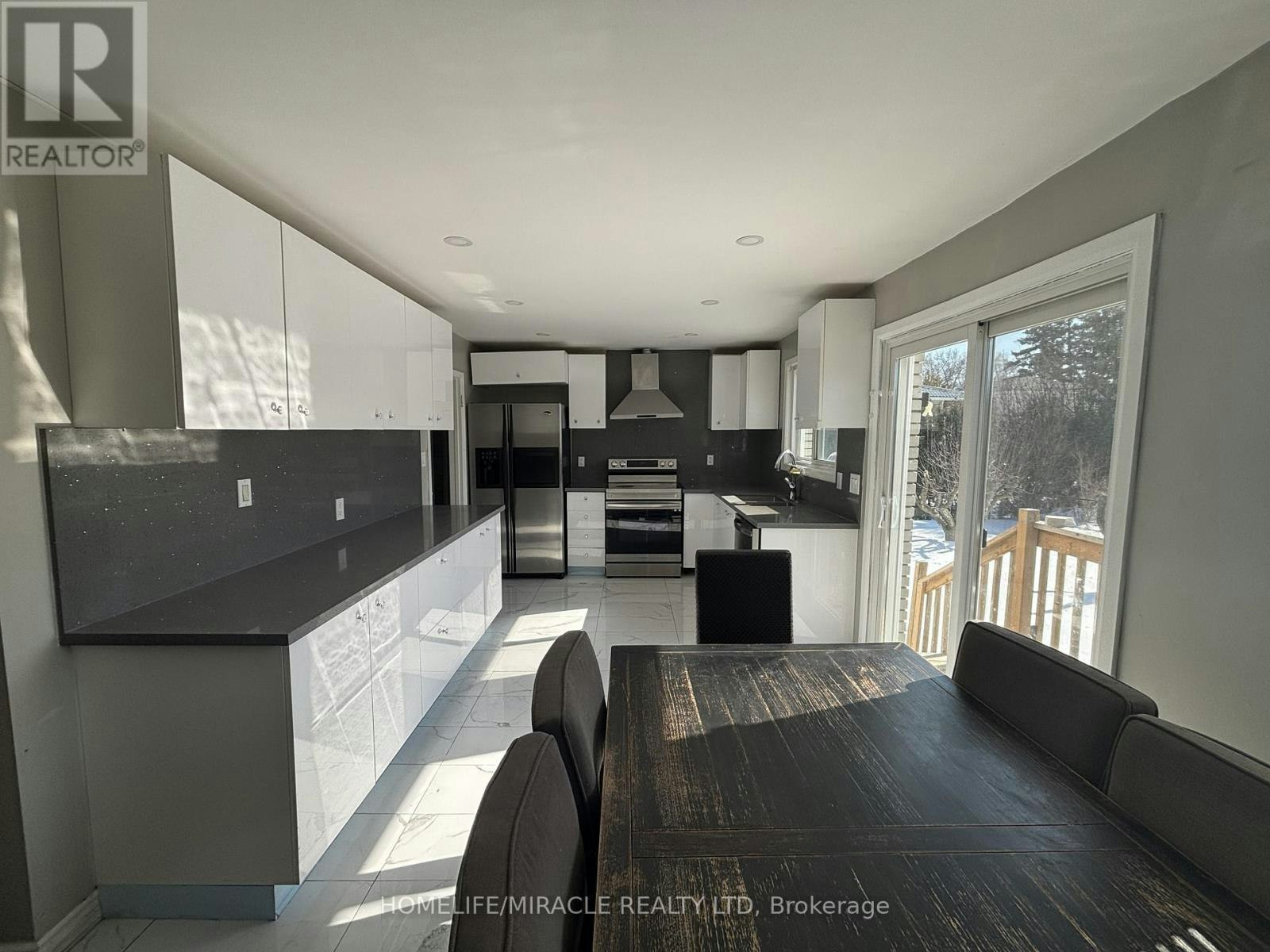 MAIN-219 Mcmurchy Avenue, Brampton, ON, L6Y 1Z2 - 7