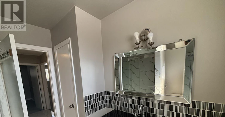 MAIN-219 Mcmurchy Avenue, Brampton, ON, L6Y 1Z2 - 16