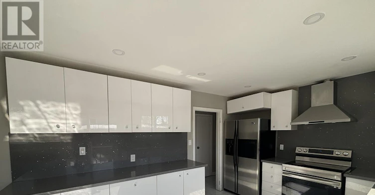 MAIN-219 Mcmurchy Avenue, Brampton, ON, L6Y 1Z2 - 9