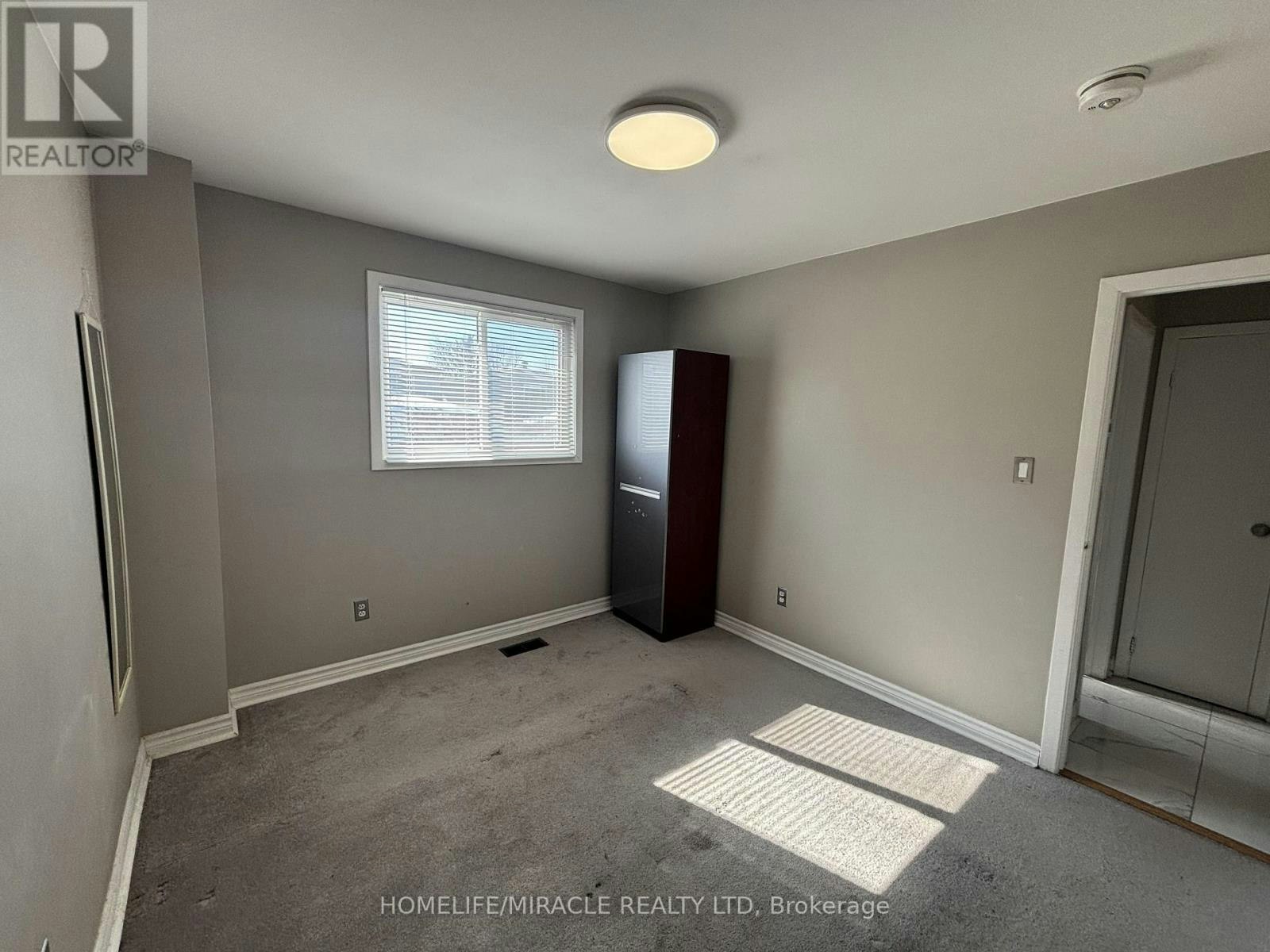 MAIN-219 Mcmurchy Avenue, Brampton, ON, L6Y 1Z2 - 19
