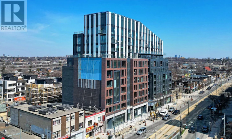 712-1808 St. Clair Avenue W