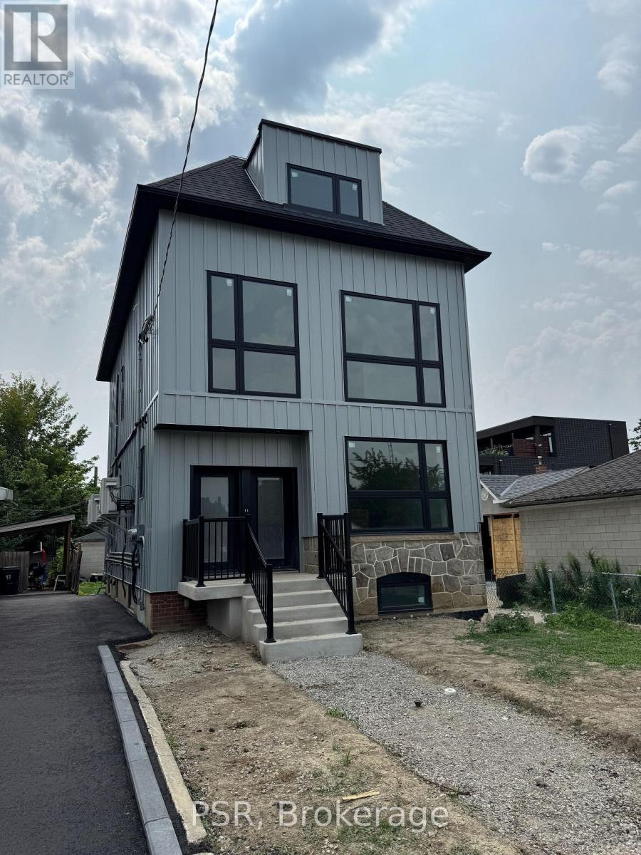 MAIN-99 Ypres Road, Toronto, ON, M6M 3X2 - 2