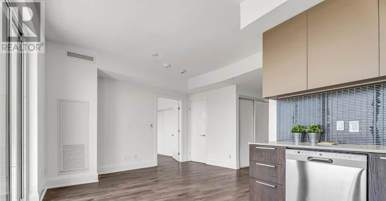 1009-20 Brin Drive, Toronto, ON, M8X 0B2 - 5