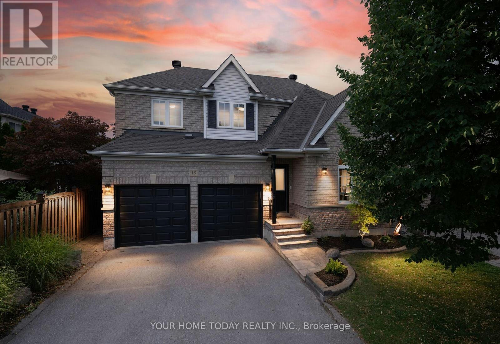 19 Mcnally Street, Halton Hills, ON, L7G 6B7