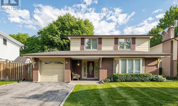 70 Roberts Crescent
