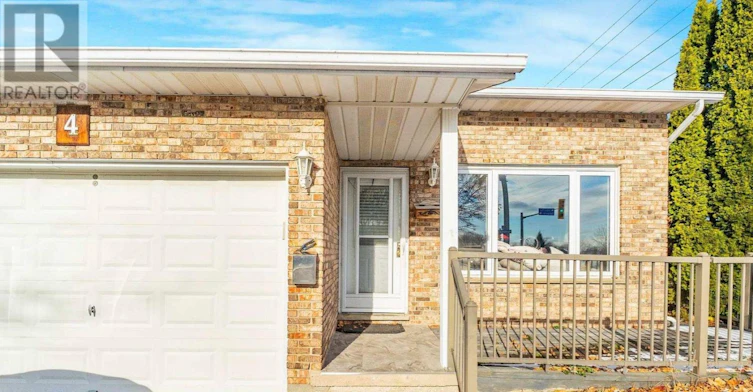 4 Eastwood Drive, Welland, ON, L3C 6W3 - 3