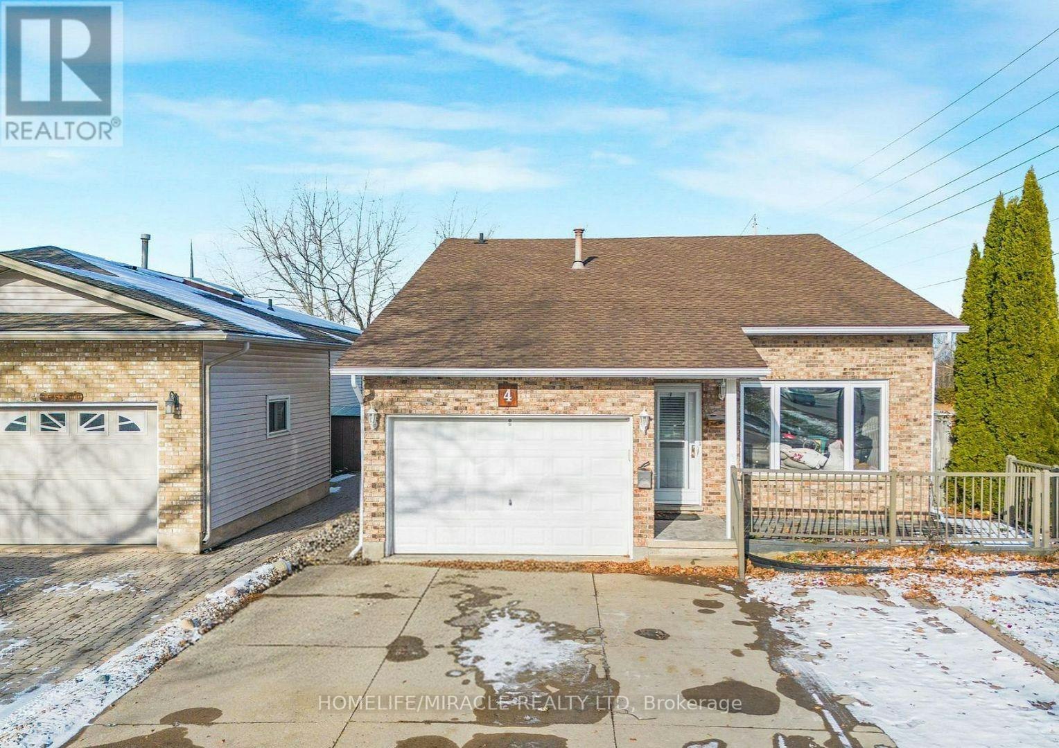 4 Eastwood Drive, Welland, ON, L3C 6W3 - 2