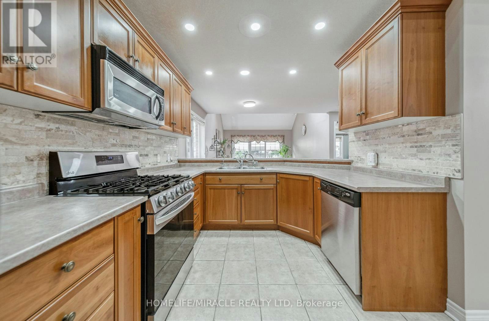 93 Lynch Circle, Guelph, ON, N1L 1R8 - 13