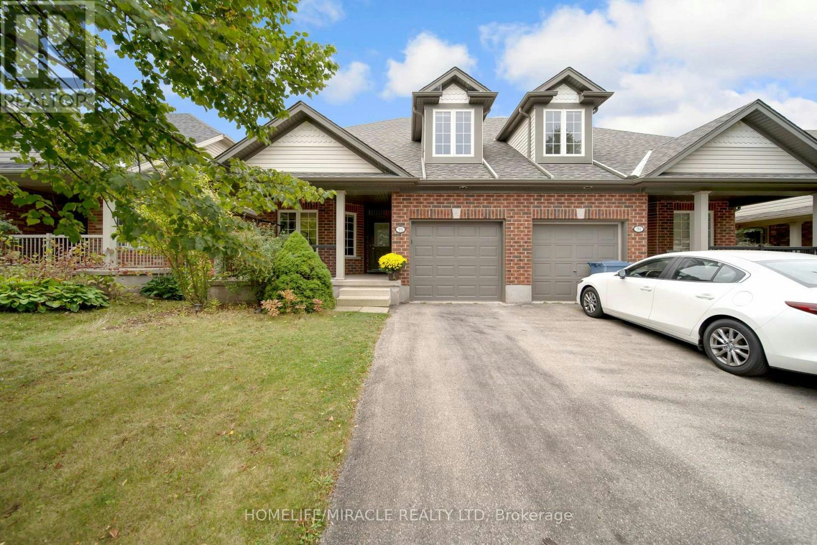 93 Lynch Circle, Guelph, ON, N1L 1R8 - 3