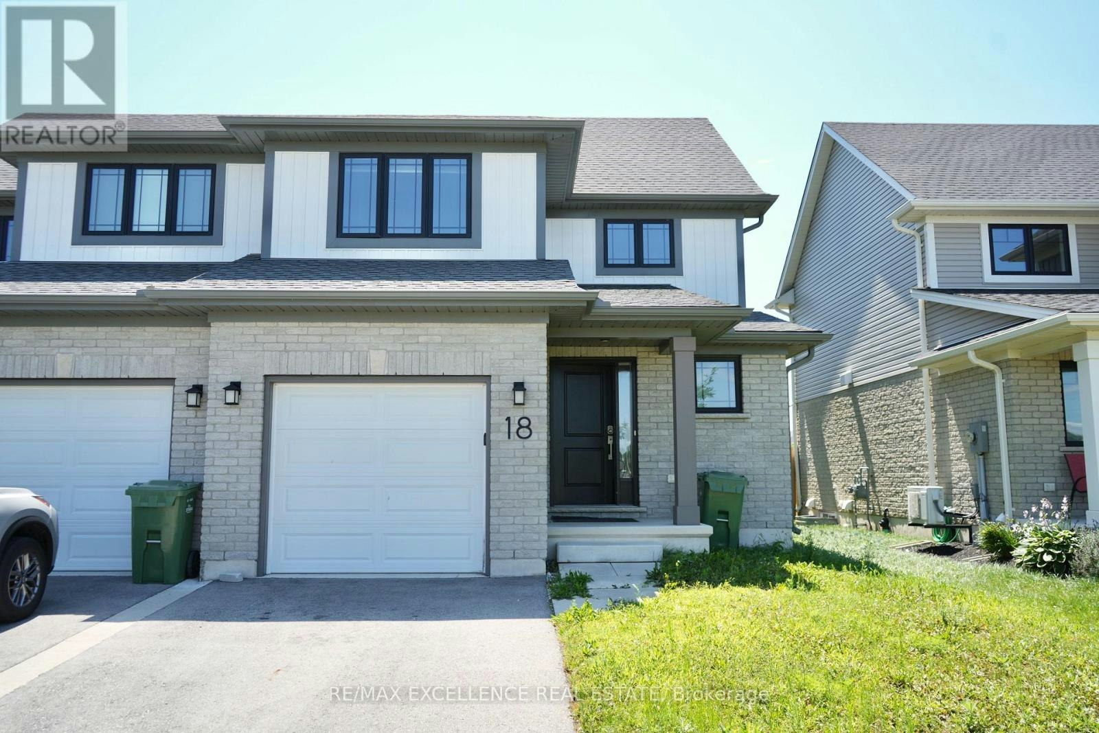 18 Weir Crescent, St. Thomas, ON, N5R 0L7