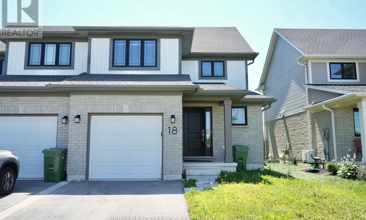 18 Weir Crescent