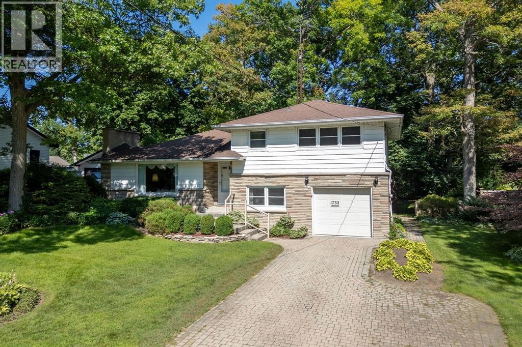1732 Rutherglen Close, Sarnia, ON, N7S 3R9