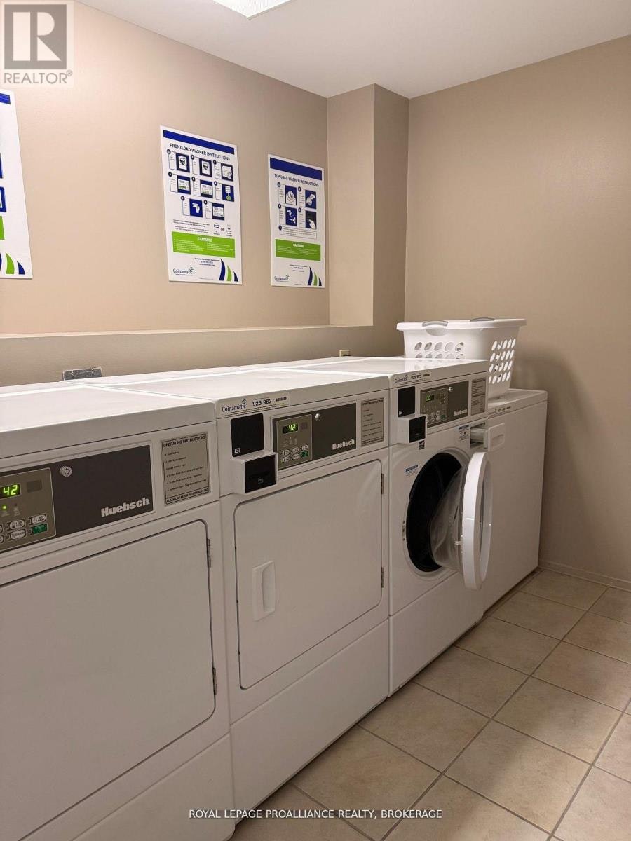 611-358 Queen Mary Road, Kingston, ON, K7M 7E8 - 17