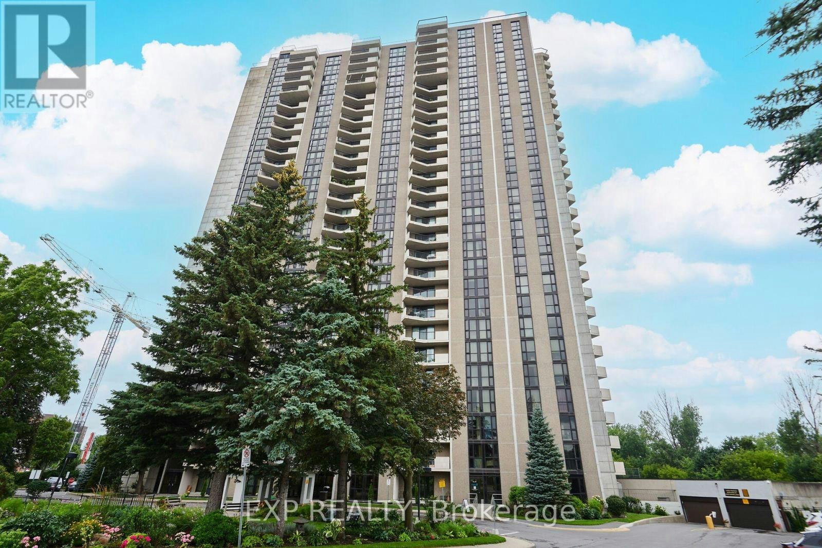 704-1025 Richmond Road, Ottawa, ON, K2B 8G8