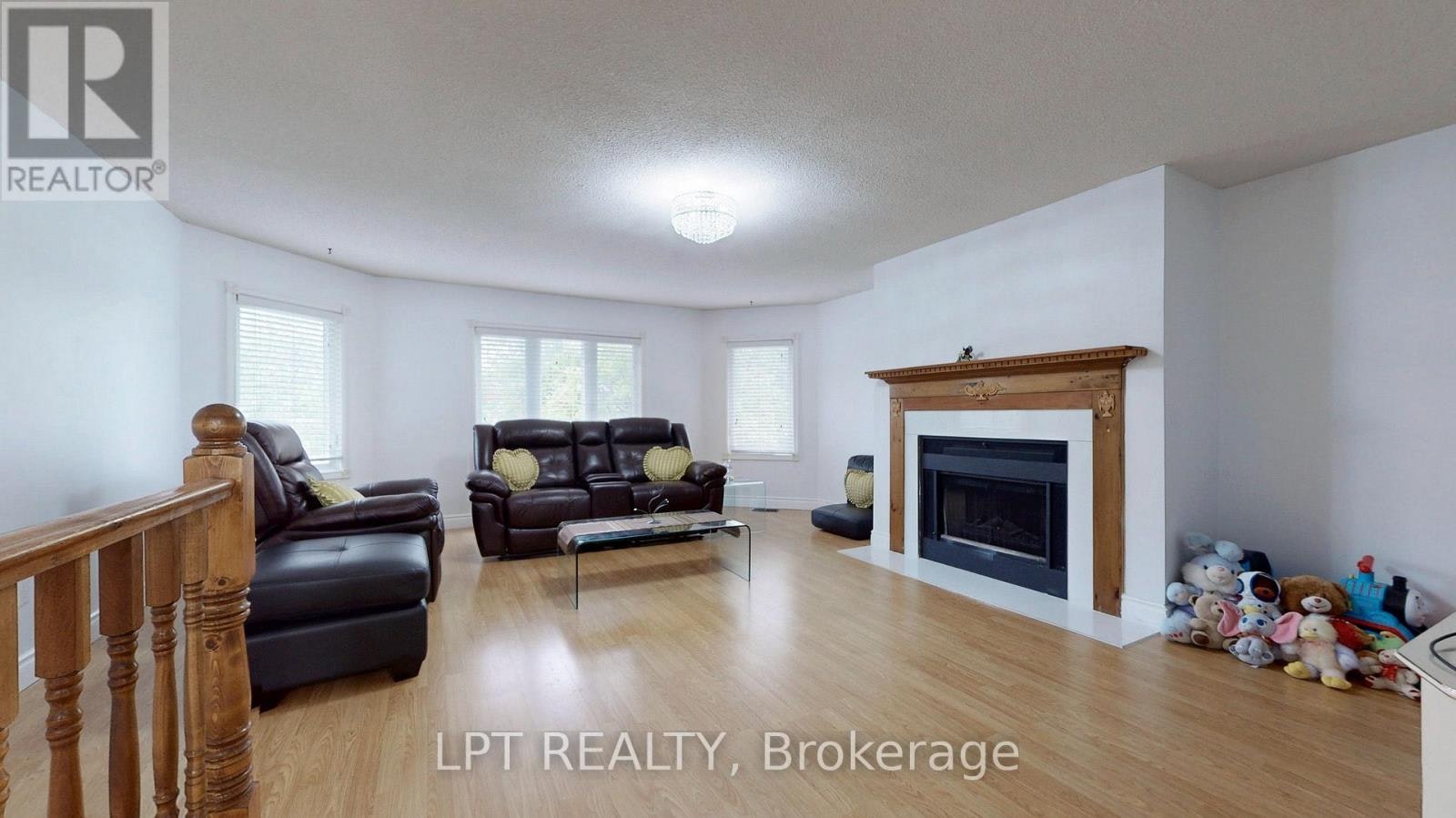 MAIN-17 Glenheather Terrace, Toronto, ON, M1B 5H3 - 25