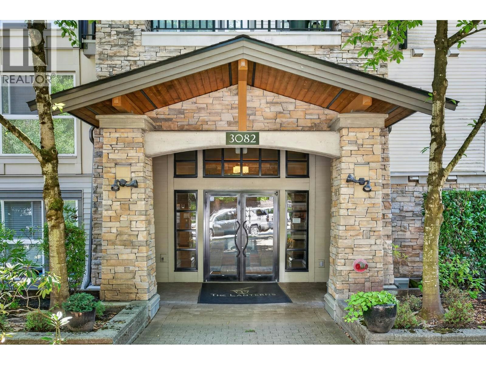 307-3082 Dayanee Springs Boulevard, Coquitlam, BC, V3E 0A3
