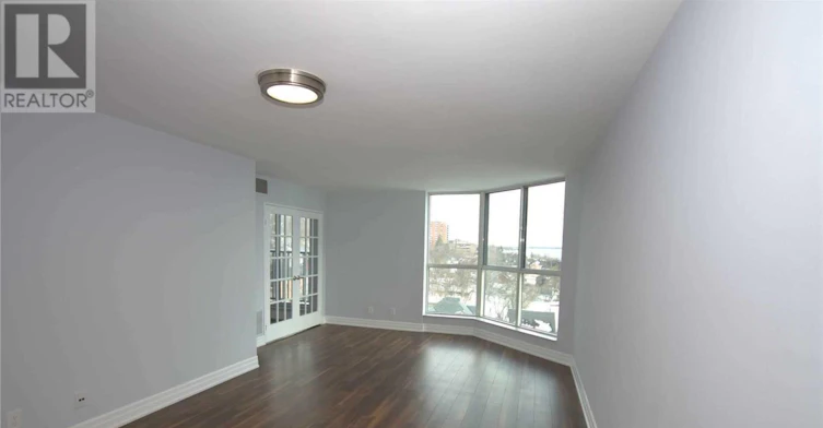 810-150 Dunlop Street E, Barrie, ON, L4M 6H1 - 8