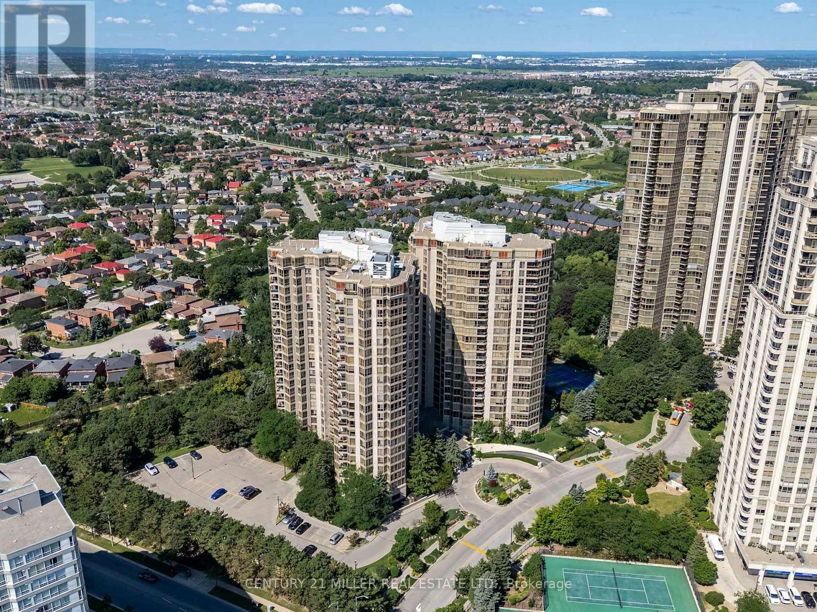 909-55 Kingsbridge Garden Circle, Mississauga, ON, L5R 1Y1