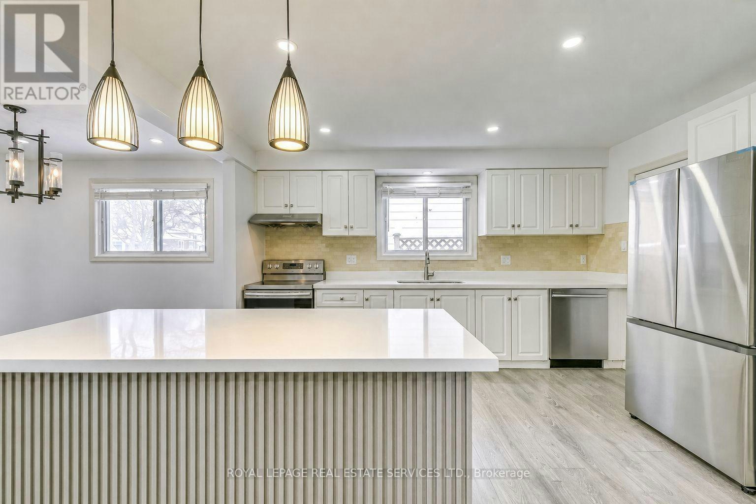 26 Miller Road, Oakville, ON, L6H 1J6 - 11