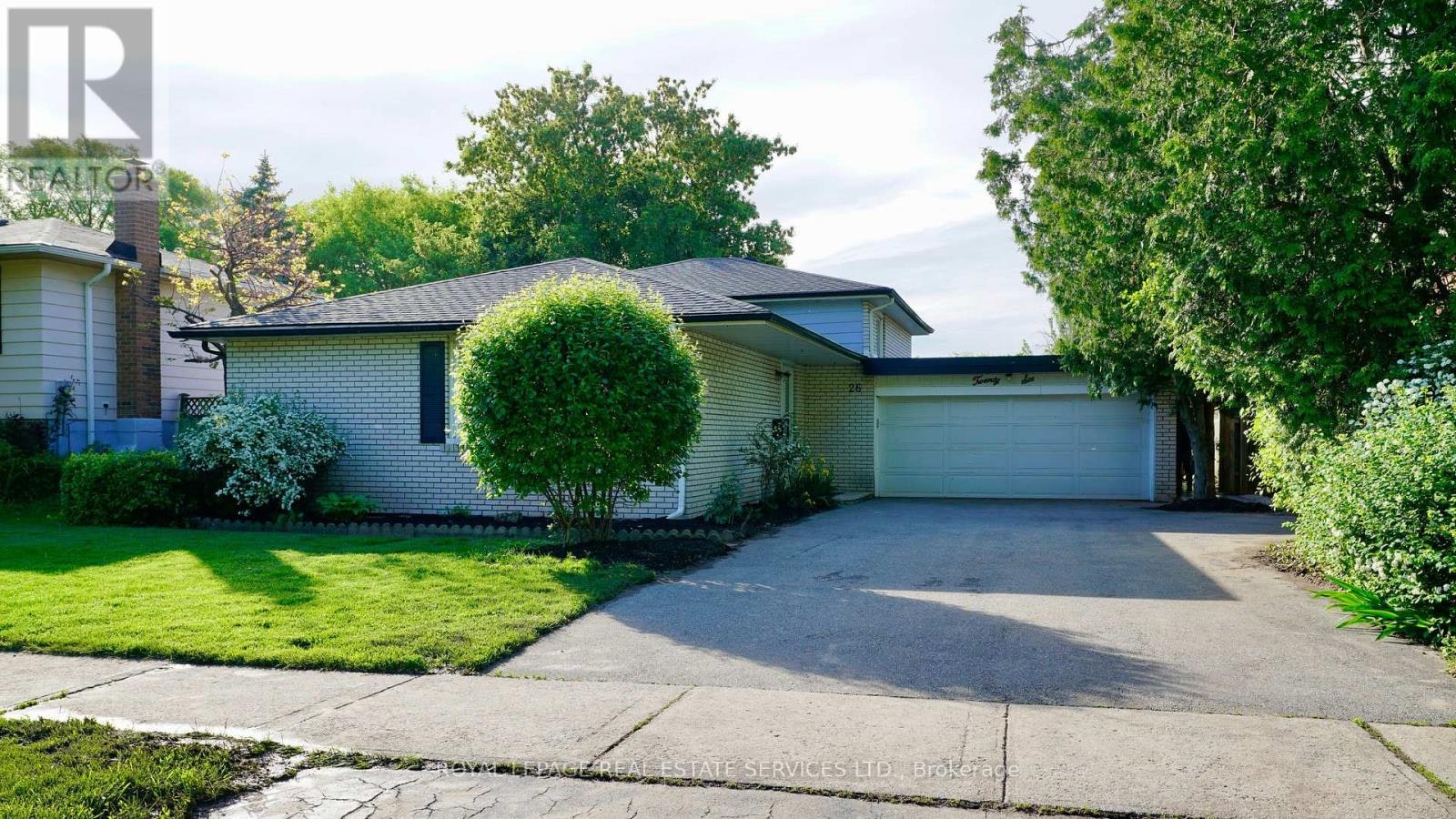 26 Miller Road, Oakville, ON, L6H 1J6