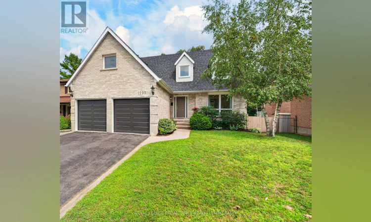 1093 Bauder Crescent