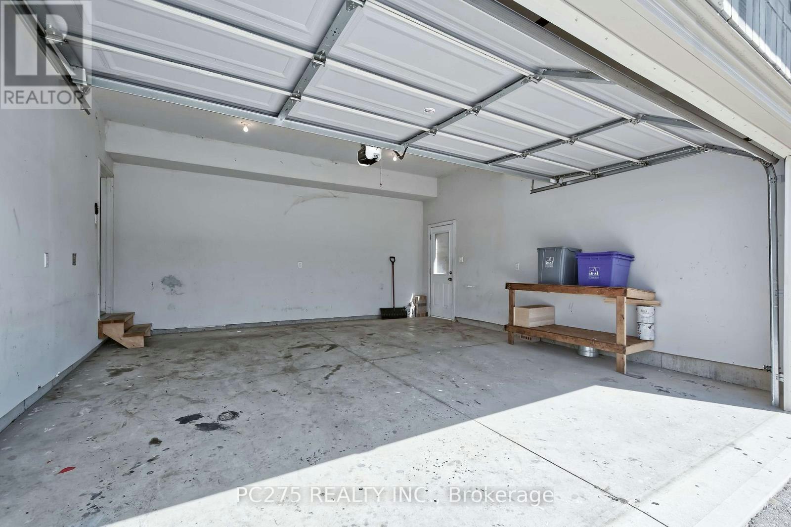 31 Ashberry Place, St. Thomas, ON, N5R 0H7 - 32