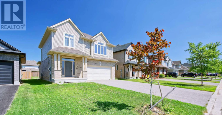 31 Ashberry Place, St. Thomas, ON, N5R 0H7 - 2
