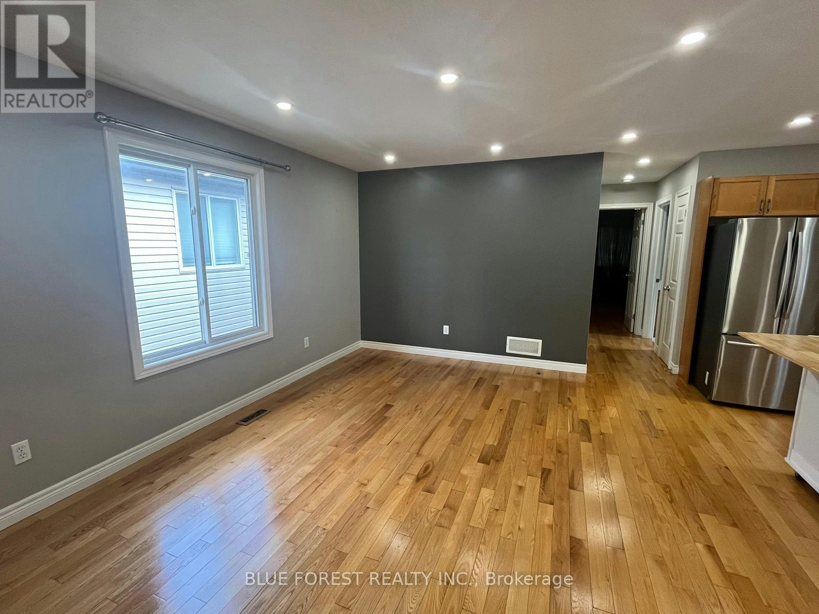 1828 Marconi Boulevard, London, ON, N5V 4Y1 - 5