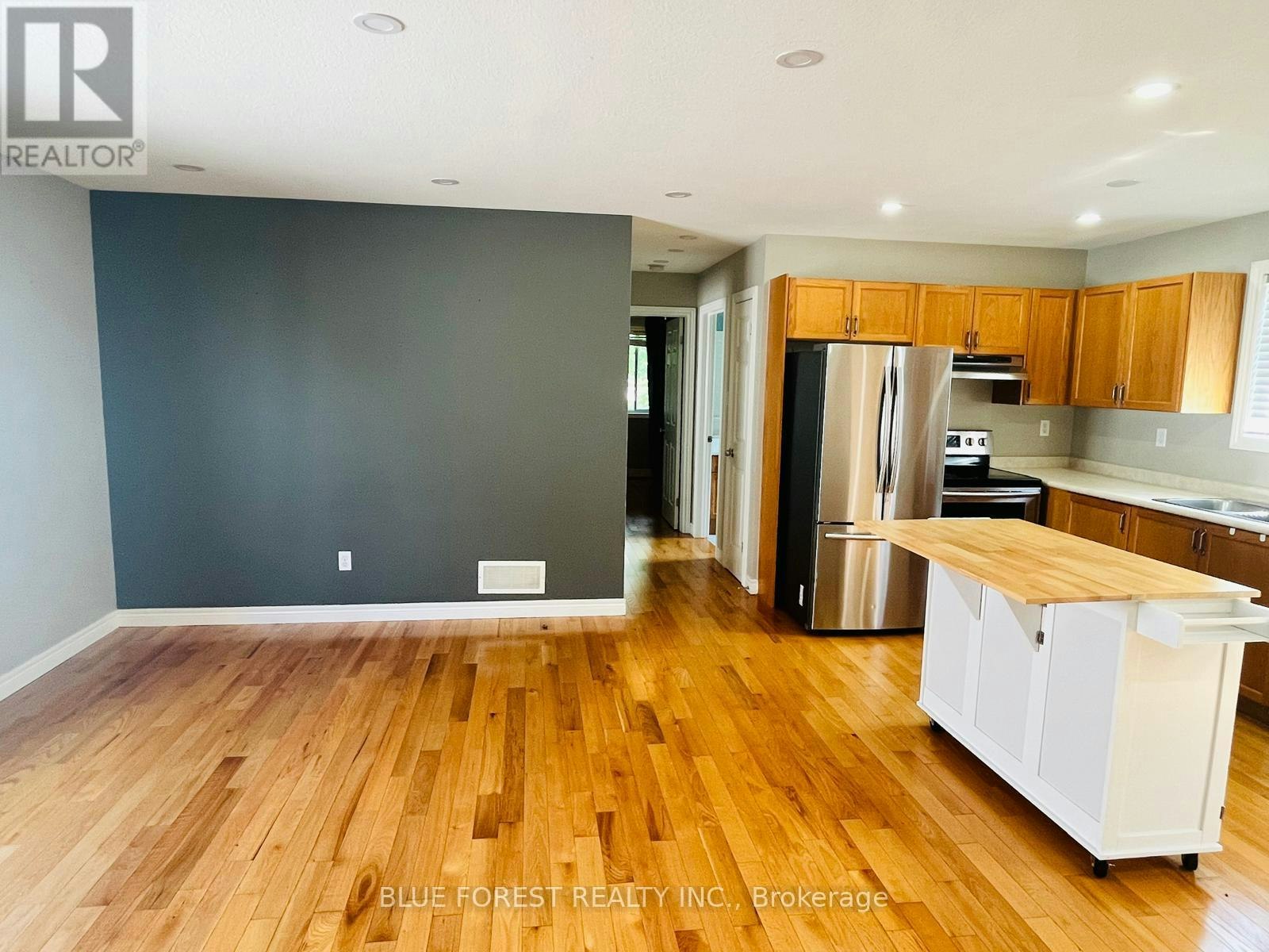1828 Marconi Boulevard, London, ON, N5V 4Y1 - 6