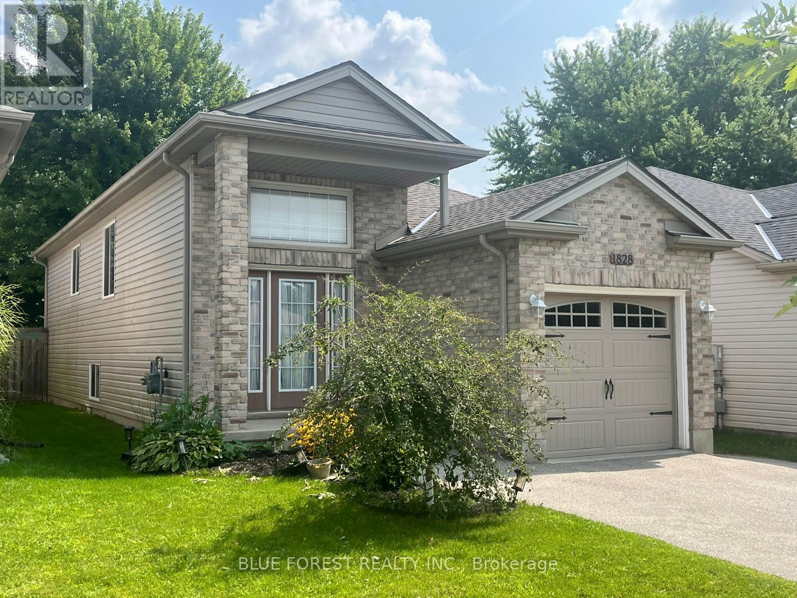 1828 Marconi Boulevard, London, ON, N5V 4Y1