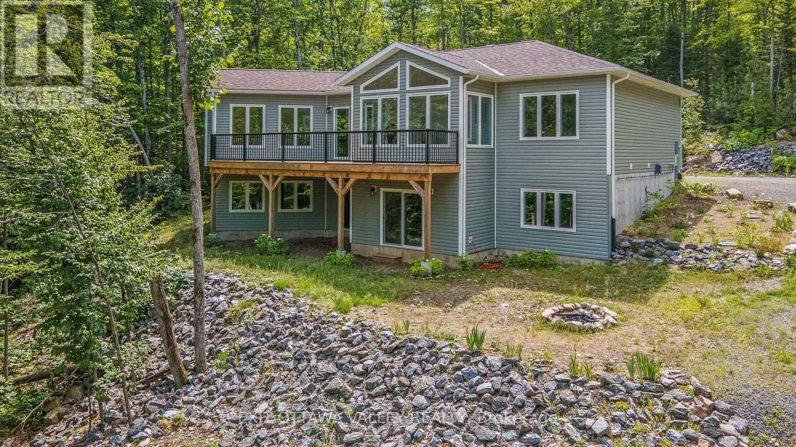 698 Mitchell Road, Madawaska Valley, ON, K0J 1B0