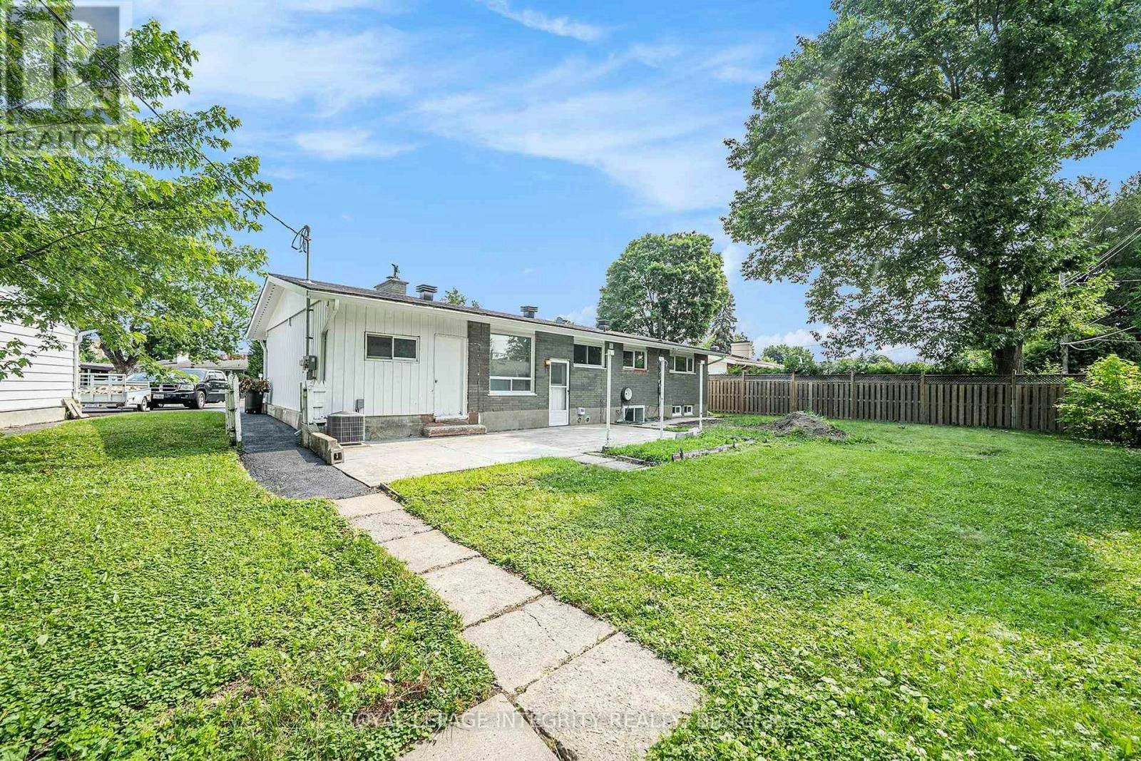 B-58 Wigan Drive, Ottawa, ON, K2E 6L1 - 15