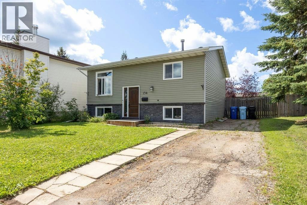 134 Farrell Bay, Fort Mcmurray, AB, T9K 1N8