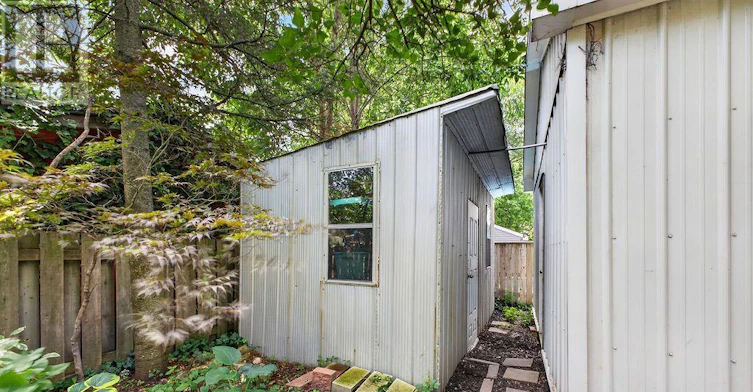 LOWER-191 43rd Street EAST, Hamilton, ON, L8T 3C3 - 8