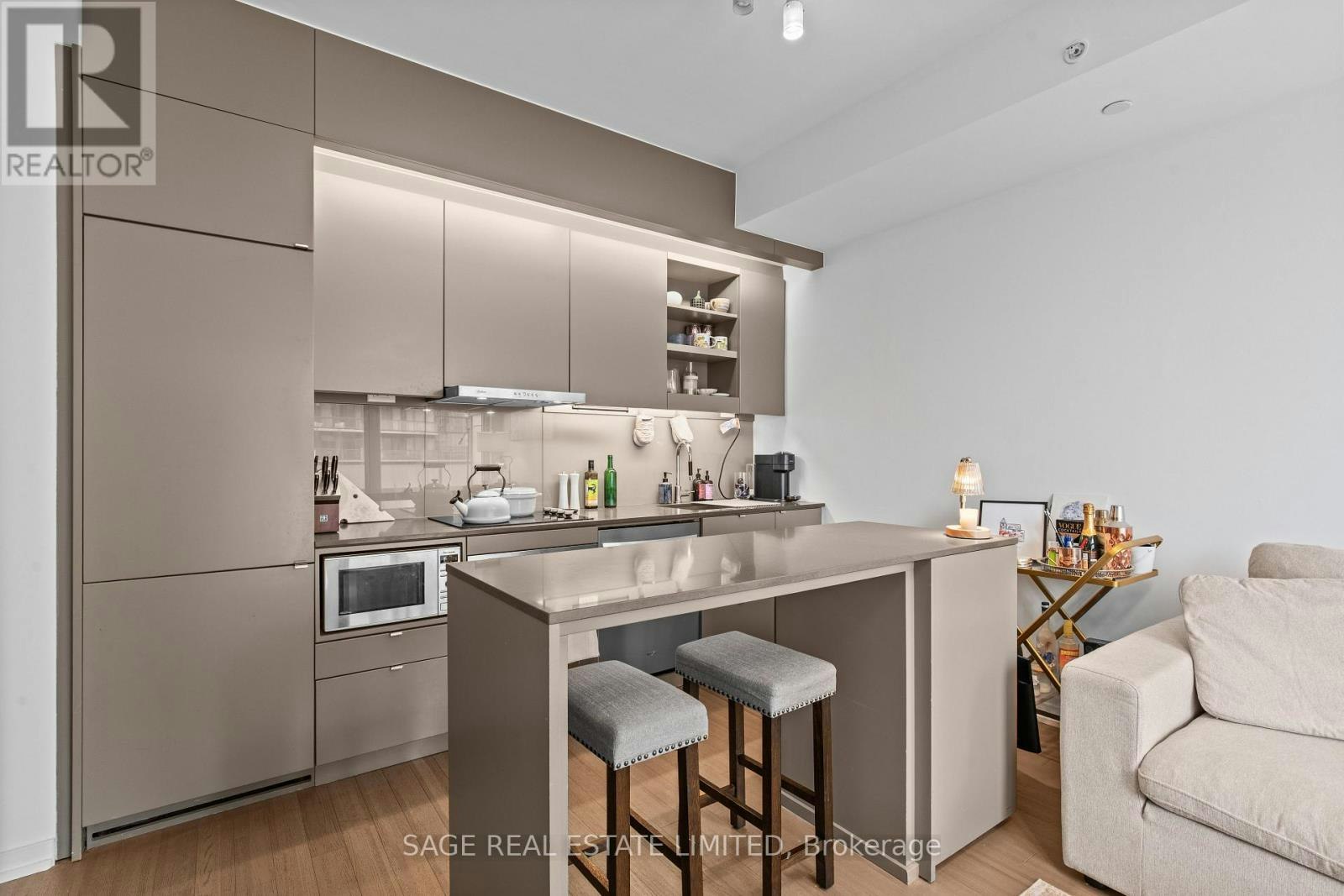 3308-101 Peter Street, Toronto, ON, M5V 0G6 - 7