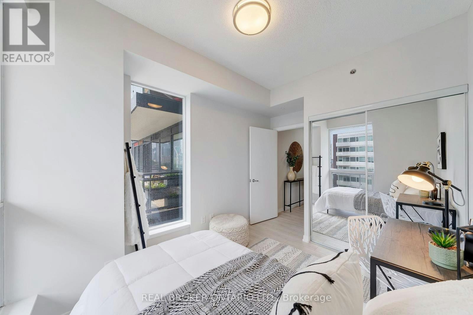 603-225 Sackville Street, Toronto, ON, M5A 0B9 - 5
