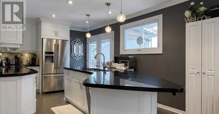 875 Exeter Street, Oshawa, ON, L1G 6R9 - 3