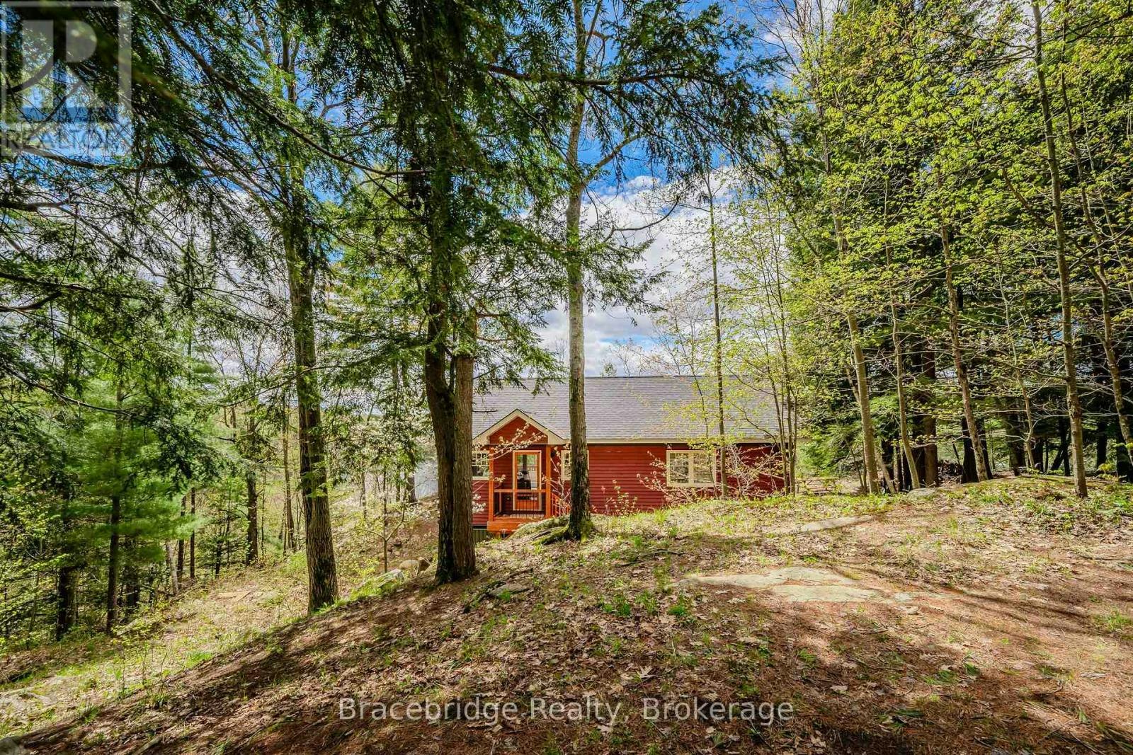 27 Beaumont Bay Road, Muskoka Lakes, ON, P0B 1L0