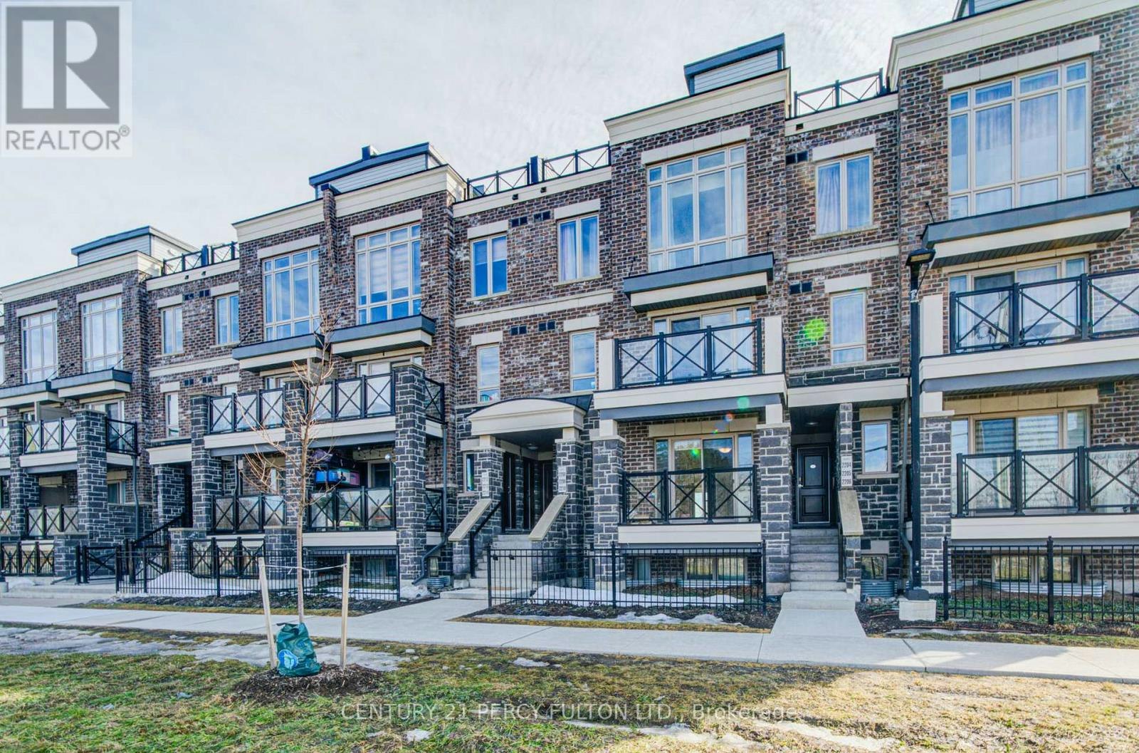 2209-10 Westmeath Lane, Markham, ON, L6B 1N5