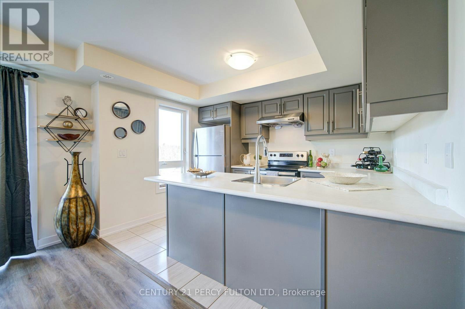 2209-10 Westmeath Lane, Markham, ON, L6B 1N5 - 14