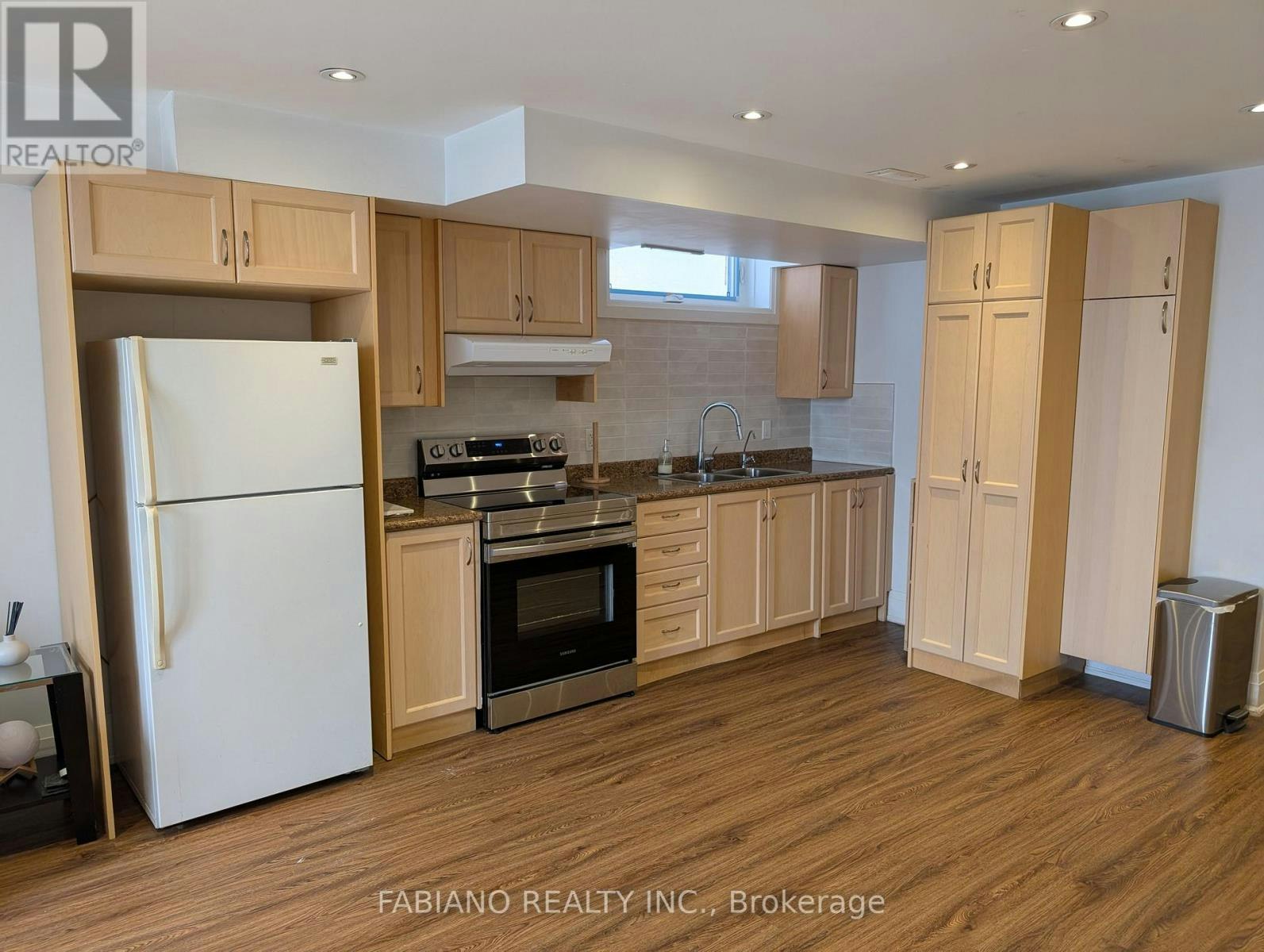 LOWER-1036 Dovercourt Road, Toronto, ON, M6H 2X8 - 4