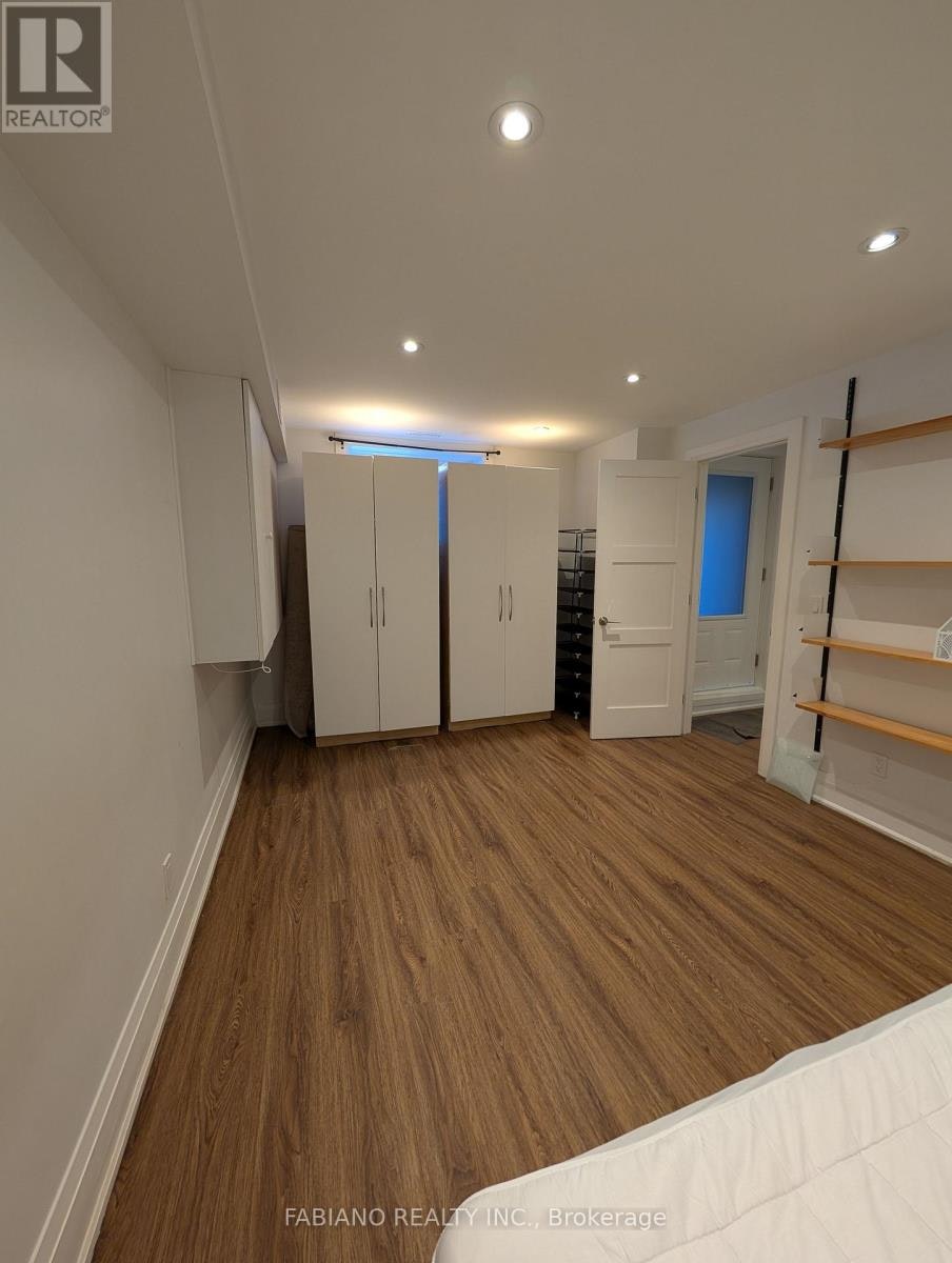 LOWER-1036 Dovercourt Road, Toronto, ON, M6H 2X8 - 9