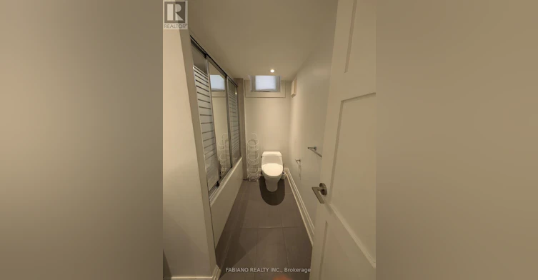 LOWER-1036 Dovercourt Road, Toronto, ON, M6H 2X8 - 12