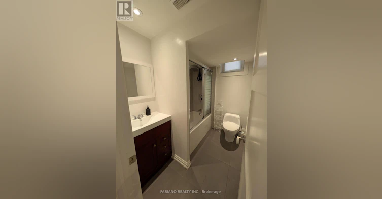 LOWER-1036 Dovercourt Road, Toronto, ON, M6H 2X8 - 13