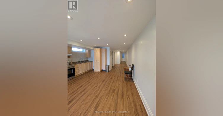 LOWER-1036 Dovercourt Road, Toronto, ON, M6H 2X8 - 7