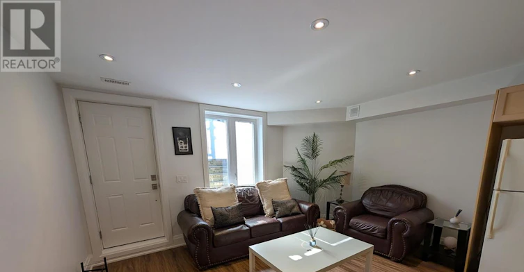 LOWER-1036 Dovercourt Road, Toronto, ON, M6H 2X8 - 5