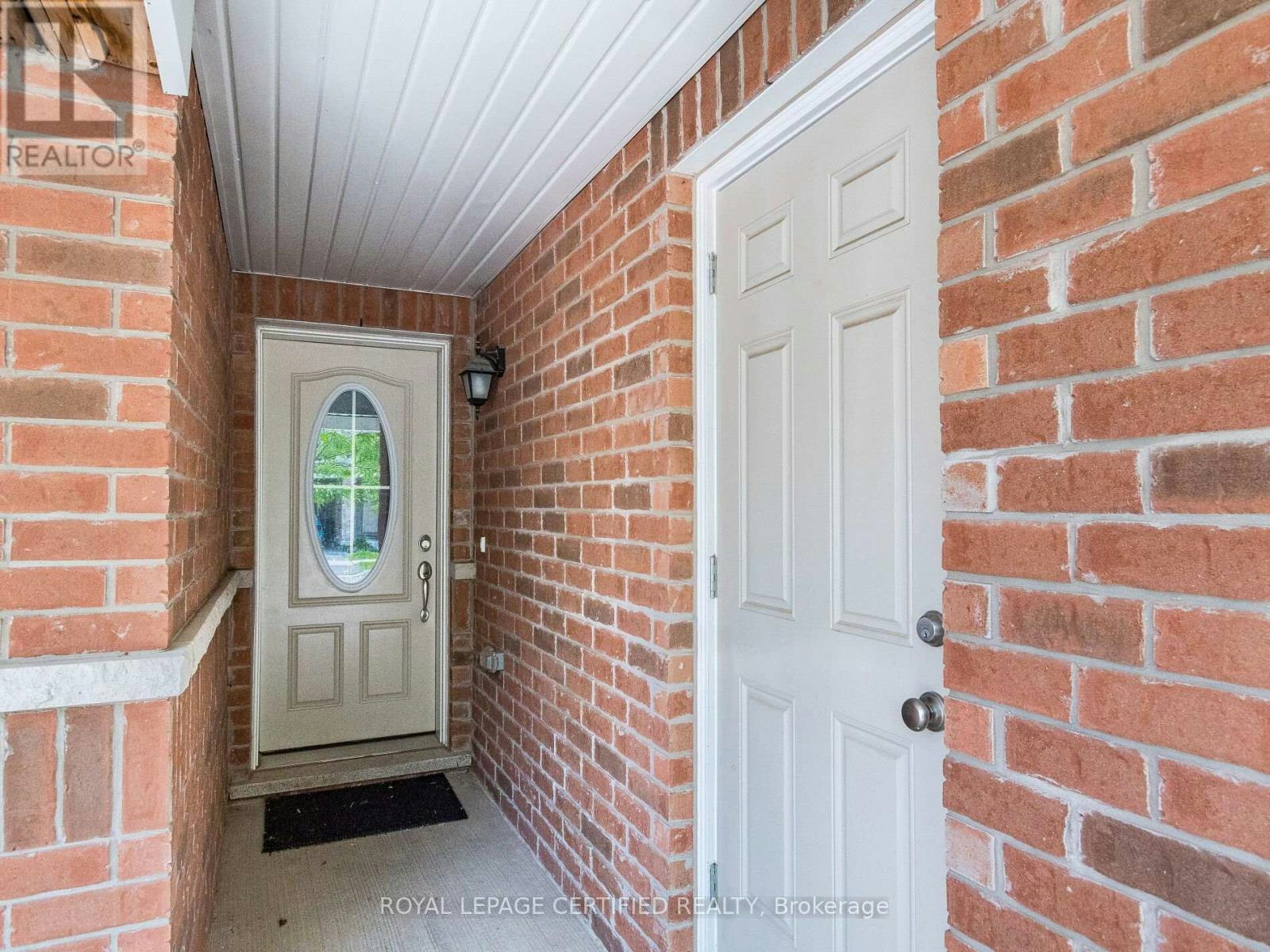581 Allport Gate, Milton, ON, L9T 9J5 - 2