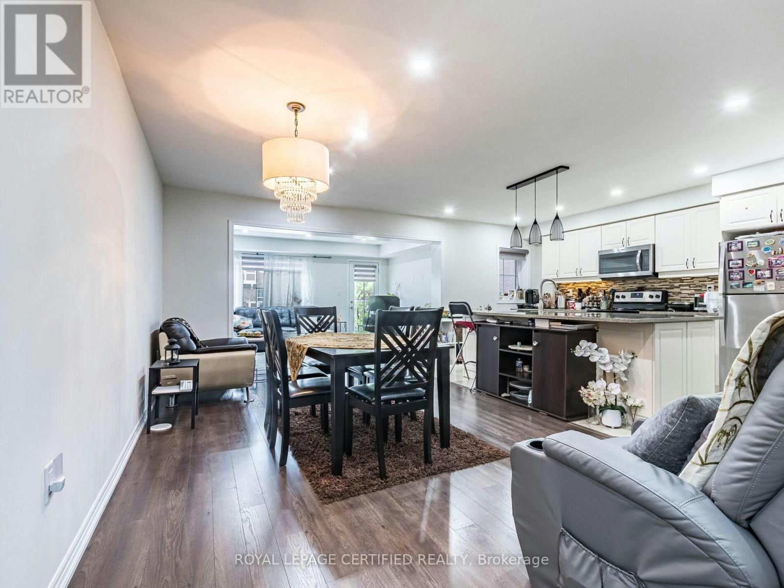 581 Allport Gate, Milton, ON, L9T 9J5 - 9