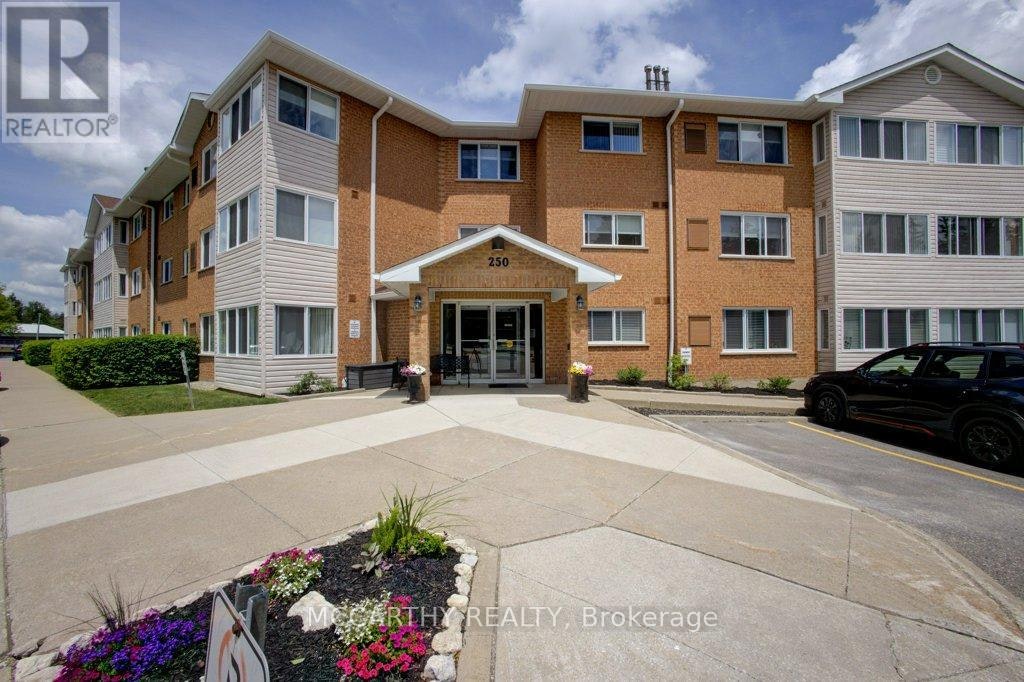 300-250 Robert Street, Shelburne, ON, L9V 3P9